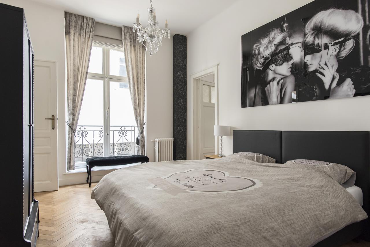 Roaring 20'S Apartment Meir Антверпен Экстерьер фото